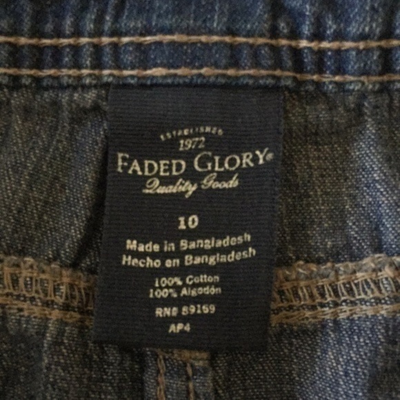 $10 SALE Denim Mini Skirt Pockets Casual Minimalist Jeans Faded Glory Women’s - Picture 4 of 4